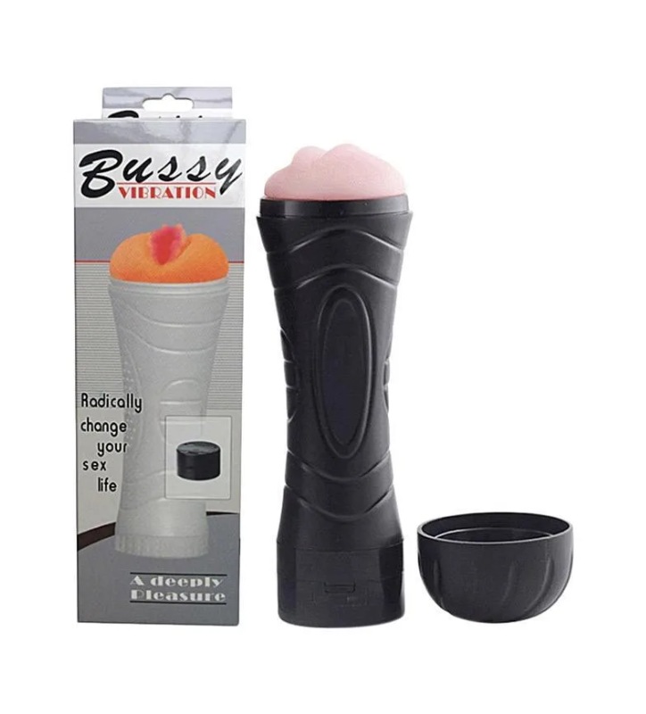 Masturbador con vibrador bussy Masturbador con vibrador bussy